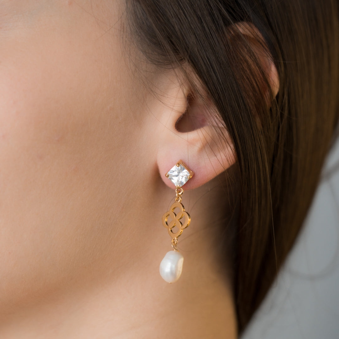 BO1604 Gold Earrings - Haute Joy Collection