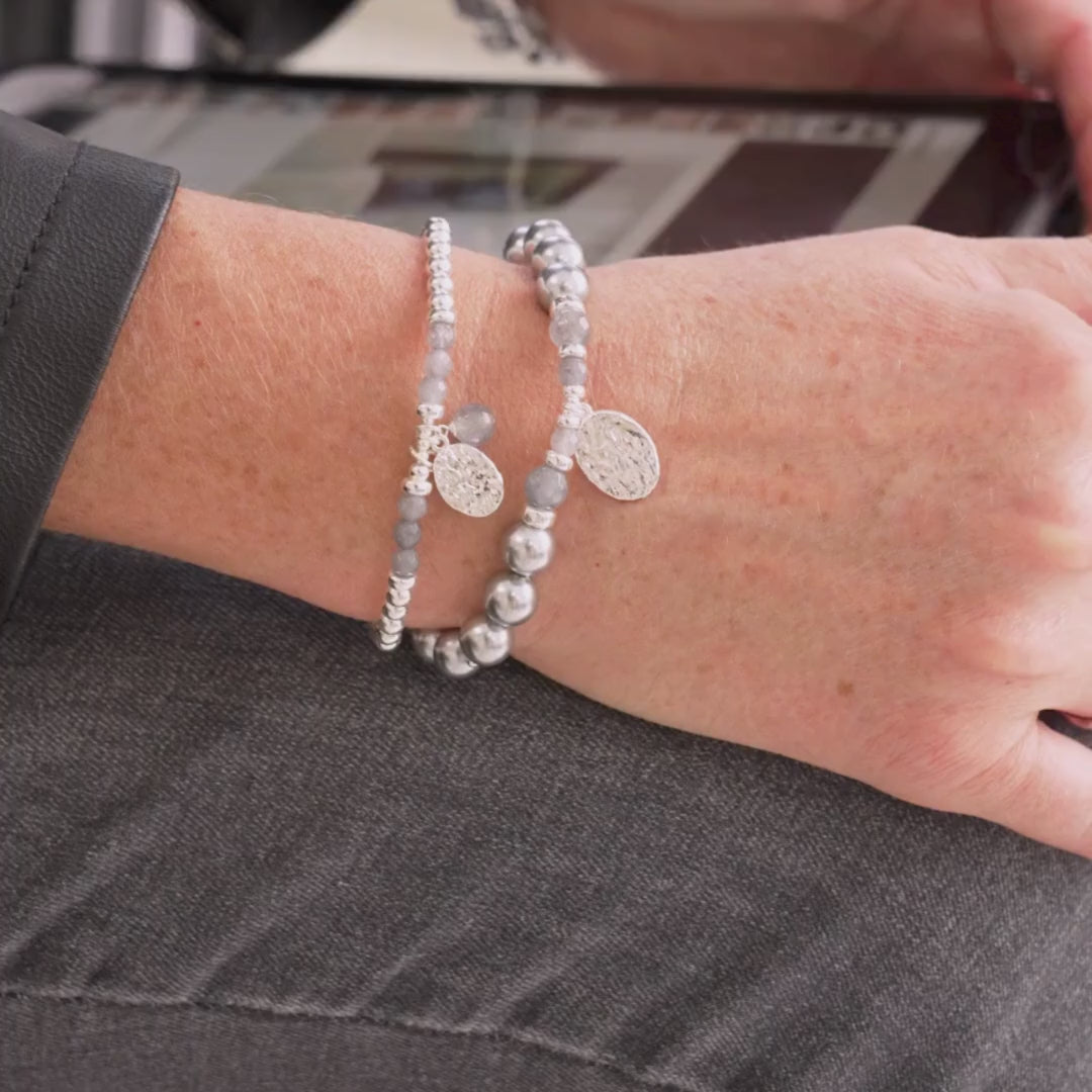 bracelet in sterling silver, with grey mother-of-pearl